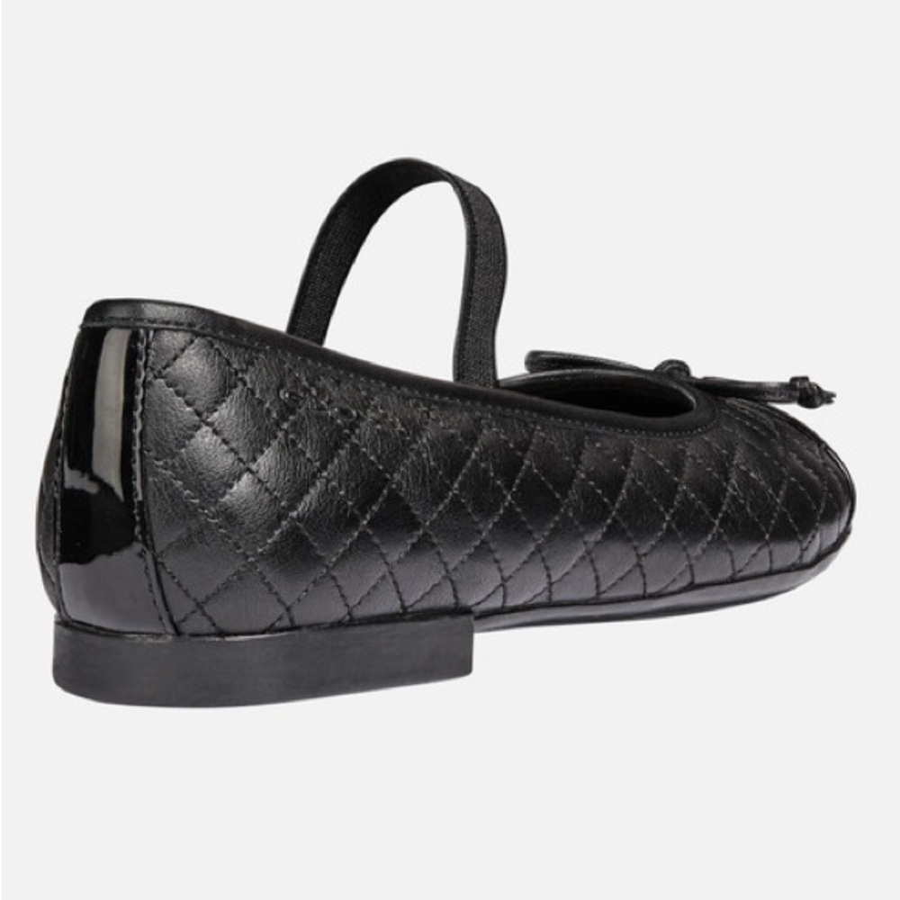 Geox Plie Girl Quilted Black Leather Patent Toe Ballet Flats with Elastic Strap - Picture 4 of 14